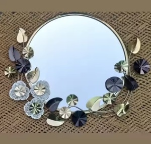 กระจกติดผนังหรูหราทำจากทองเหลืองและโลหะสำหรับตกแต่งบ้านงานแต่งงานดีไซน์ทันสมัยและไม่เหมือนใคร - Product Image 2