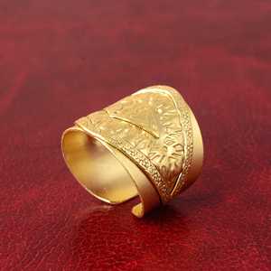 Anillos de Latón con Diseño Tribal Geométrico, Anillos Boho de Latón para Mujer, Chapados en Oro de 18k, Patrón Étnico, Anillos Gruesos, Venta al Por Mayor/OEM - Product Image 3