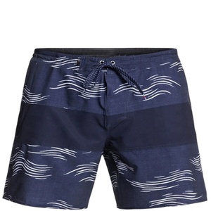 Pantalones cortos de algodón rasgados para hombre, con diseños personalizados, para correr, gimnasio y atletismo - Product Image 1