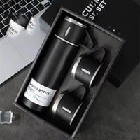 Grosir Pabrik Set Termos Vakum Stainless Steel 500 ml Hadiah Natal Botol Air dengan 2 Cangkir Termos Panas dan Dingin