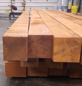 Elementos de Madera de Pino LVL de Bajo Precio para Palets con Garantía de 5+ Años, Diseño Rectangular Moderno - Product Image 1