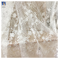YX1276 5 Yards DE LACE Tissu de dentelle à sequins brodé en croix rayé, broderie florale, dentelle de mariée blanche