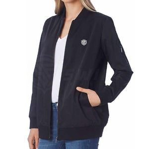 Blouson d'aviateur en nylon de haute qualité pour femmes OEM coupe ajustée léger respirant imperméable vêtements de vol d'hiver tricoté en peau de mouton - Product Image 2