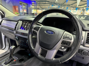 รถยนต์มือสองคุณภาพดีราคาประหยัด ปี 2019 ฟอร์ด เอเวอร์เรสต์ 2.2 TD-Ci X-LT เกียร์ออโต้ พวงมาลัยขวา - Product Image 4