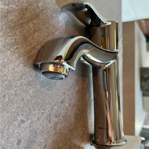 Robinet de lavabo monocommande chromé Nobili Sofi, mitigeur de salle de bain classique avec cartouche en céramique et aérateur anti-calcaire - Product Image 3