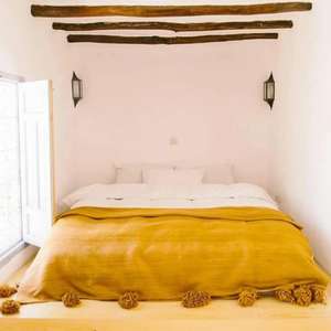 Manta Marroquí Hecha a Mano, Auténtica, Artesanal, Diseño Tribal, Suave, Tejida, Decoración para el Hogar, Regalo - Product Image 1