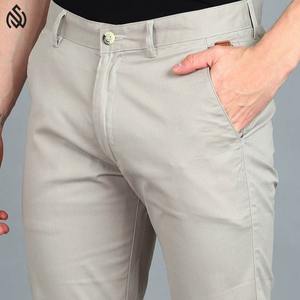 Vente à la mode de qualité supérieure pour hommes, pantalons chino avec logo personnalisé, pantalons de plein air imprimés, look élégant, pantalons chinos pour hommes - Product Image 6