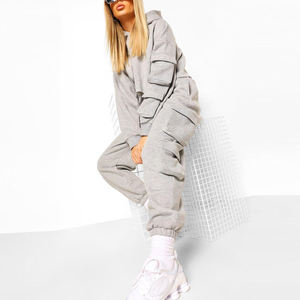 Vente en gros Survêtement deux 2 pièces Ensemble de jogging pour femmes Survêtement décontracté à capuche - Product Image 3
