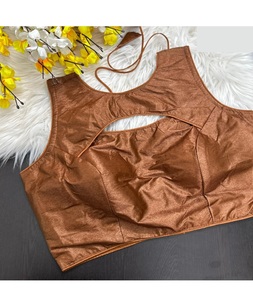 Chemisier fait en fausse Georgette de style indien et pakistanais avec broderie et séquence - Product Image 1