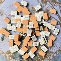 Jeu de Mahjong Lotus Rose Pâle et Blanc : Tuiles Douces Effet Pêche, Éclat d'Élégance Lotus, un Chef-d'œuvre Serein pour les Joueurs Exigeants