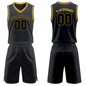 Uniforme de basket-ball pour hommes sur mesure de haute qualité avec manches courtes et design respirant avec logo personnalisé - Product Image 1