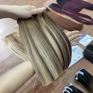 Extensions de cheveux vietnamiens bruts de cheveux humains vietnamiens à trame droite couleur piano super brillante - Product Image 3