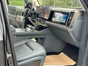 M-Hero Dynamic 2025/2026 : Nouveau Intérieur Sombre, Conduite à Gauche, Moteur Automatique 2.0T avec Transmission à Double Embrayage Humide - Product Image 3