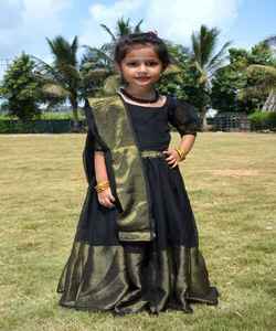 Nuevos y atractivos niños Lehenga Choli Heavy bordado trabajo último diseñador con Dupatta listo para ropa de niños indios Shalwar Kameez - Product Image 6