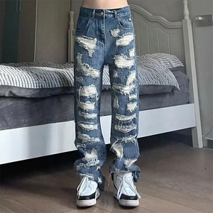 Pantalones casuales de mezclilla para hombre Gingtto al por mayor, ajustados, rasgados, de diseñador, con dobladillo. - Product Image 4