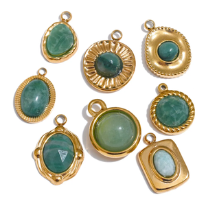 Pendentif vintage à fermoir, pierre d'aventurine verte, laiton, 10 à 15 mm, prix de gros et MANGALMAY CORPORATION - Product Image 2