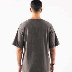 เสื้อยืดลำลองผ้าฝ้ายแขนสั้นสำหรับผู้ชายเสื้อ100% ไหล่ปล่อยไซส์ใหญ่พิเศษโลโก้ตามสั่ง - Product Image 4