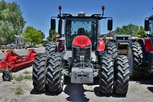 รถแทรกเตอร์ฟาร์ม Massey Ferguson 8S.305 กำลัง 210 แรงม้า ขับเคลื่อน 4 ล้อ สีแดง ระบบเกียร์ขับเคลื่อน ประสิทธิภาพสูง - Product Image 6