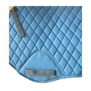 CLOVELIS IMPEX Tapis de selle doux en polaire avec fourrure, vente en gros, fabricant sur mesure pour l'équitation par temps froid - Product Image 2