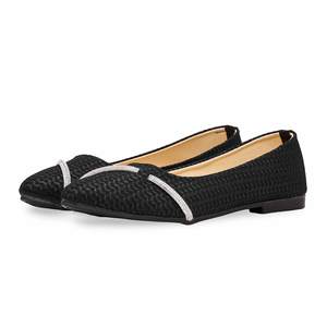 Escarpins noirs pour femmes WN0992 confortable en cuir de vache bout carré talons fermeture à enfiler conception anti-glissante pour le printemps été - Product Image 3