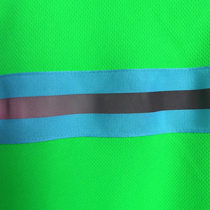 เสื้อยืดสะท้อนแสงความปลอดภัยแบบมองเห็นได้ชัดเจน ผลิตตามสั่ง 100% โพลีเอสเตอร์ คุณภาพสูง เสื้อยืดสะท้อนแสงสำหรับจราจร ผลิตตามสั่ง - Product Image 6