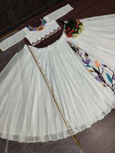 LANZAMIENTO NUEVO BRIDAL WEAR CHINE SECUENCIA TRABAJO LEHENGAS CON DUPATTA - Product Image 5