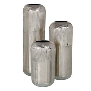 Florero de Metal de Lujo con Acabado de Alta Calidad que Brinda un Toque Elegante para Interiores Premium - Product Image 6