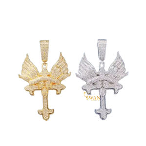 Croix religieuse Jésus Hip Hop Moissanite Pendentifs et breloques personnalisés en argent sterling s925 pour hommes femmes - Product Image 5