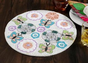 Tapis de table à manger perlé avec motif papillon pour mariages caractéristiques de Noël et du Nouvel An schéma multicolore violet aqua ivoire - Product Image 3