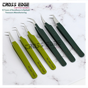 Pinzas de extensión de pestañas de acero inoxidable curvadas de 45 grados de alta calidad, nuevo diseño con punta de fibra antideslizante para uso en cejas - Product Image 2