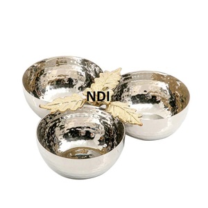 Bol de service à salade de fruits de qualité supérieure Bol à fruits en métal de finition en nickel - Product Image 1