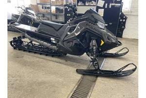 พร้อมจัดส่ง 2025 900 PRO 155 สโนว์โมบิล - Product Image 2