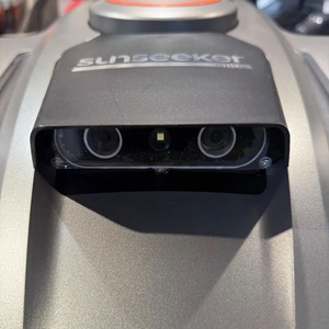 Tondeuse à gazon robotisée sans fil SUNSEEKER X7 Plus à prix réduit, 1,5 acre/64 000 pieds carrés Ft, avec contrôle intelligent par application - Product Image 1