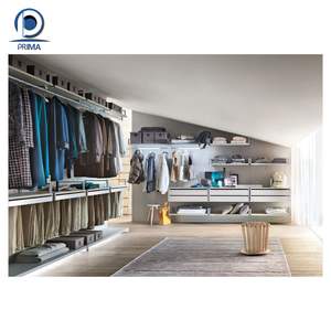 Prima Walk in Closet descubre <span class=keywords><strong>un</strong></span> remanso de tranquilidad y estilo, donde todo está bellamente <span class=keywords><strong>en</strong></span> su <span class=keywords><strong>lugar</strong></span> correcto. - Product Image 6