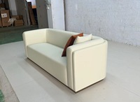 Chaise de salle à manger de luxe sur mesure, de conception nouvelle, fabriquée à la main, de style traditionnel, pour les centres commerciaux et les hôtels