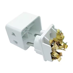 Adaptador universal OMINSU P39 con 2 enchufes de dos pines y 1 enchufe universal superventas - Product Image 2