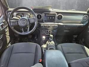 2022 Jeep Wrangler Willys - Product Image 6