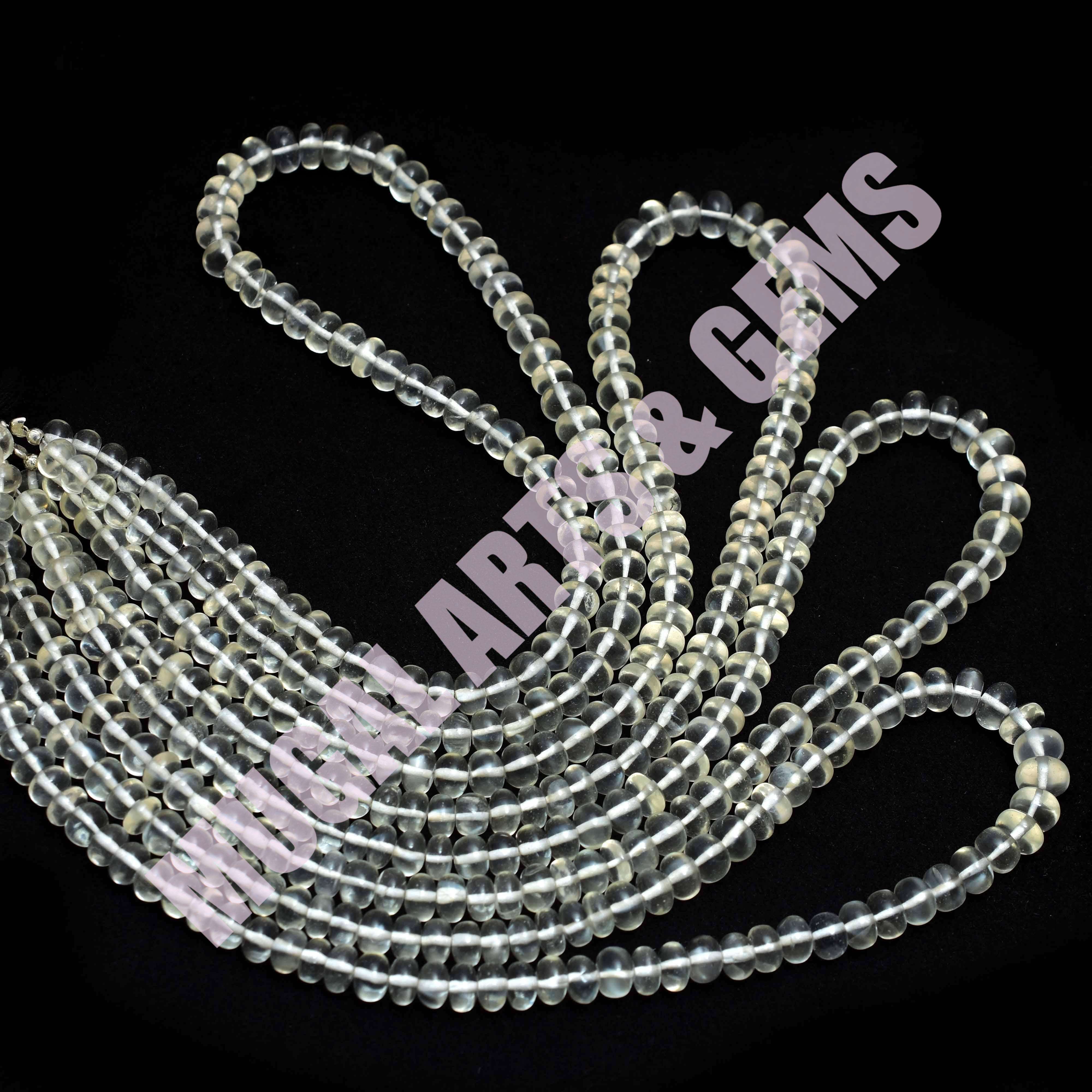 สีเหลือง