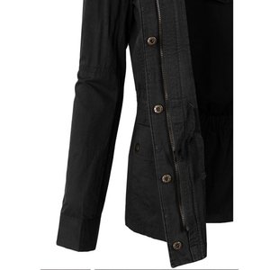 Manteau long classique en duvet vintage imperméable à capuche pour femme, en mélange de polyester, de haute qualité, vente en gros, personnalisé, décontracté - Product Image 5