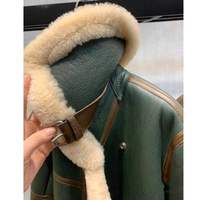 Jaket Denim Kulit Wanita Musim Dingin Bermotif Bernapas Kerah Besar Hangat Pakaian Luar Desain Vintage Bergaya Lapisan Lembut Modis