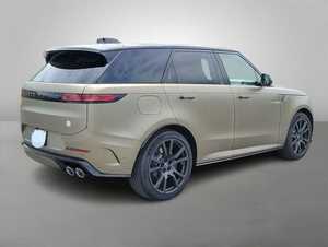 Nuevo Land Rover Range Rover Sport SV Edición Uno 2025, Color Bronce Carbón, Motor Turbo P635 de 635HP, Techo Panorámico Automático - Product Image 3