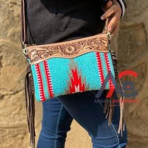 กระเป๋าถือหนังอาน Aztec สินค้ามาใหม่กระเป๋าถือแบบสะพายข้างทำจากหนังกระเป๋าคาดลำตัวสไตล์ตะวันตก - Product Image 1