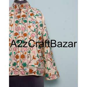 Veste en velours Suzani artisanale, best-seller, veste d'hiver, manteau pour femmes, veste en tissu de velours Suzani, veste de soirée en velours - Product Image 2