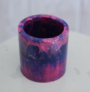 Porte-stylo classique de haute qualité dernier porte-stylo en résine Art Style ornement de bureau créatif porte-stylo de bureau au prix de gros - Product Image 1