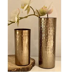 Vases à fleurs cylindriques martelés en métal au design unique en ton cuivre Ensemble de 2 pour la décoration de la maison et de l'hôtel Vases floraux - Product Image 6