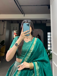 Seda Tussar de calidad superior a la moda con estampado floral y estampado de papel de aluminio Lehenga Choli Fabricante DE LA India al precio más bajo - Product Image 5