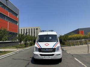 Véhicule d'ambulance d'urgence d'occasion avec cabine fermée et système de circulation d'air contrôlé, type de carburant diesel - Product Image 4