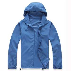 Chaqueta de Poliéster Soft Shell para Hombre, Ropa Exterior Flexible para Trabajo y Aventura, Venta al por Mayor, OEM - Product Image 1