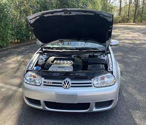 Volkswagen R32 2004 Usado, 1 Dueño, 51200 Millas, Transmisión Manual de 6 Velocidades, Motor V6 de 3.2 Litros, Tracción en las Cuatro Ruedas, Sin Modificar - Product Image 6