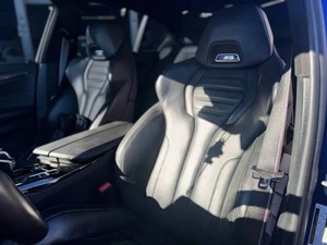 BMW M5 Competition 2020, 4 puertas, sedán, tracción en las cuatro ruedas (4.4L 8 cilindros Turbo 8A), usado en buen estado. - Product Image 6